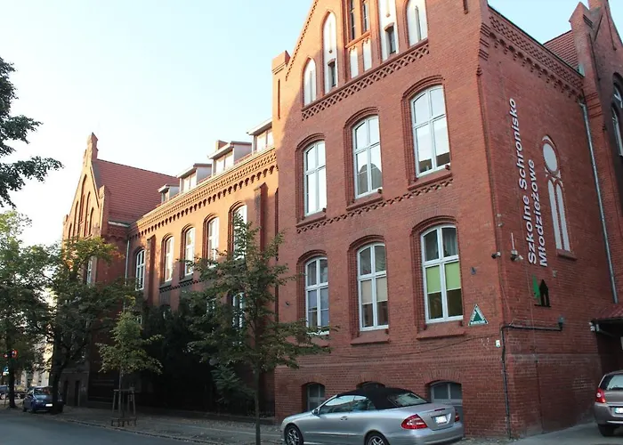 Szkolne Schronisko Mlodziezowe