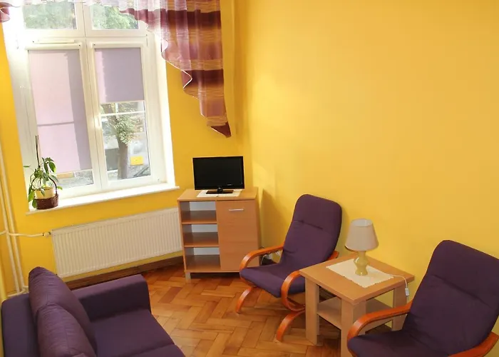 Szkolne Schronisko Mlodziezowe Albergue *