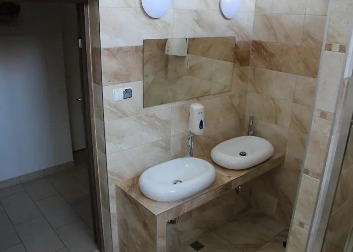 Szkolne Schronisko Mlodziezowe Albergue Bydgoszcz